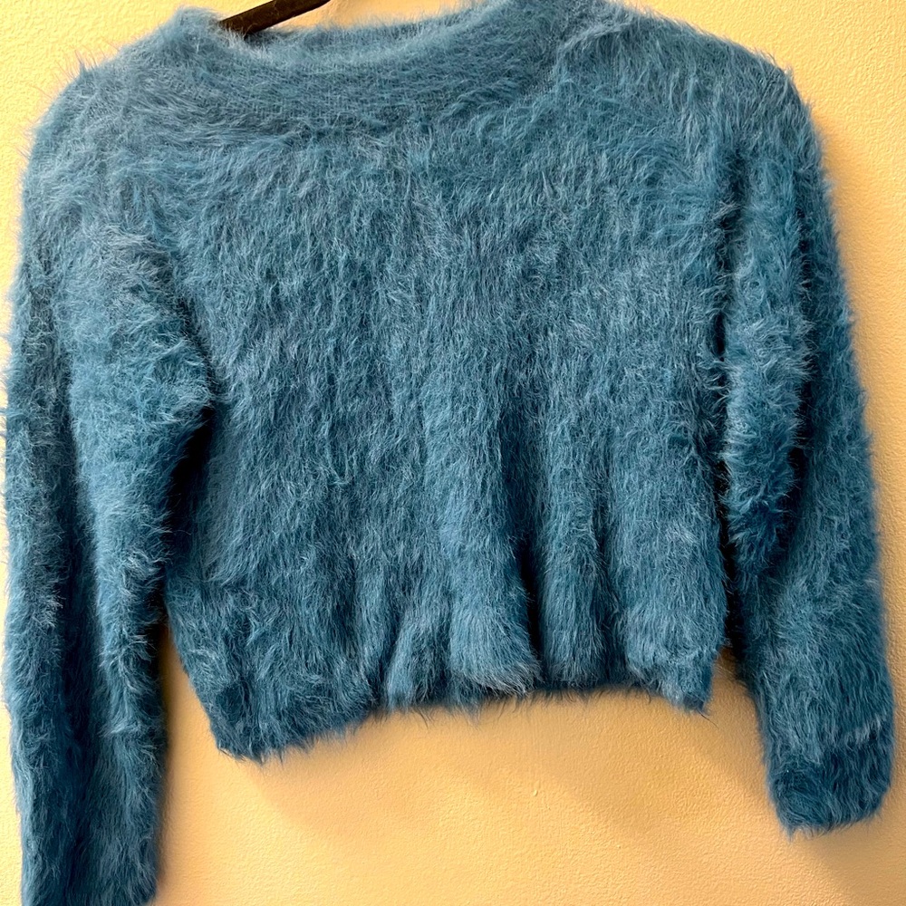 Girls sweater